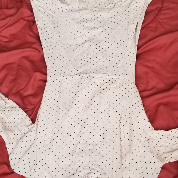 Suzy Shier Light Peach 70s Retro-Inspired Dress - Picture 6 of 8